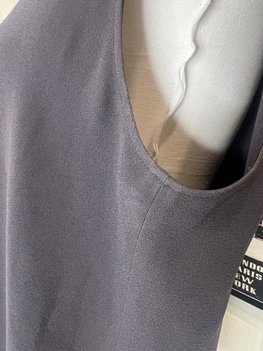 MM Lafleur Slate Gray Front Slit Tank Size L - Picture 8 of 13